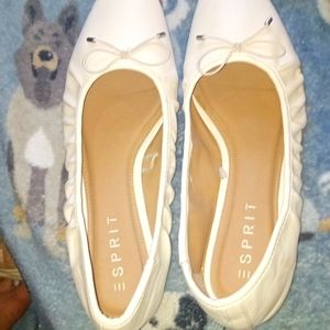 Esprit slip ons